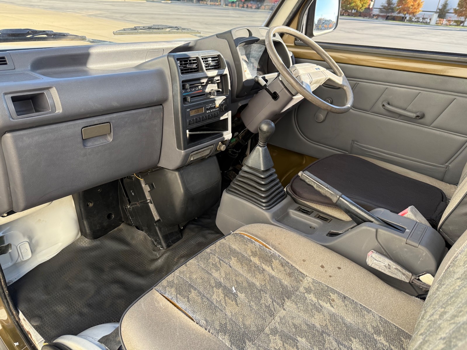 1994 Mitsubishi Mighty max  in CHICAGO, IL